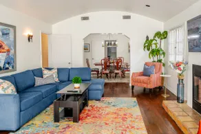 Bev Hills Adj. Home (3B) + Guest House (1B)/ Spa - Image 3
