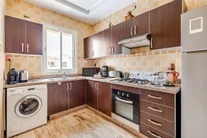 Spacious lux 1 Bedroom terrace&Pool -6 min Station - Image 3
