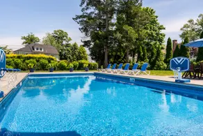 Beach Front w/ Amazing Views, Pool, Hot Tub, Dock - Image 2