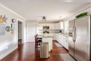 Natalie's Place - Image 5