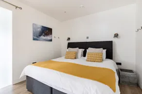 Coombe Rest Flat, Kingsbridge - Image 3