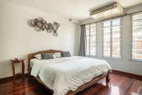 3BR*Near to Grand Palace, Wat Arun,and Khaosan Rd - Image 3