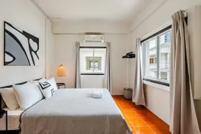 Charming 4BR House walkable to MRT Phaholyothin - Image 5