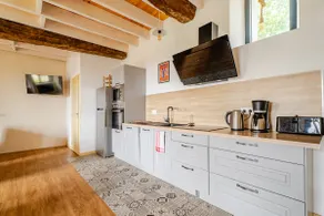 6-bed duplex in a 1696 Manor - Image 3