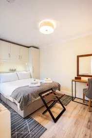 Gems Place - Modern Apartment. - Image 4