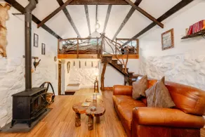 Two Stags Cottage - Image 2