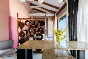 Bright loft with shared swimming pool | CasaMatilda - Image 4
