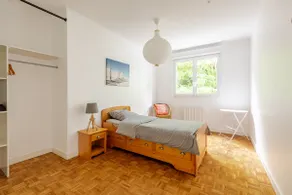 Apartment with panoramic view of the boats - Image 5