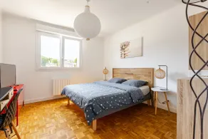 Apartment with panoramic view of the boats - Image 3