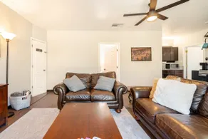 Charming Indoor Jacuzzi & outdoor heated pool - Image 3