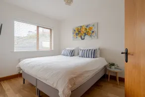Beautiful coastal apt with spectacular views. - Image 3