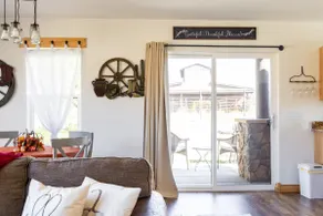 The Little Red Cabin @ Ein Gedi Farm - Image 4