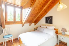 Three bedroom attic with beautiful mountain views - Image 2