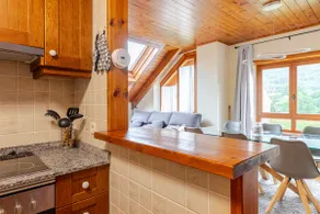 Three bedroom attic with beautiful mountain views - Image 5