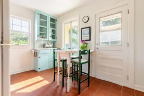 Upstairs Apartment (North) in Historic Home - Image 2
