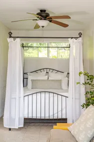 Bamboo Bungalow - Image 4