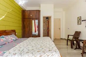 Nature’s Lap: WiFi,Pet Friendly, Kitchen - Image 3