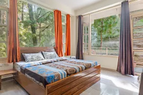 Nature’s Lap: WiFi,Pet Friendly, Kitchen - Image 2