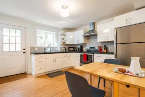 Updated in-law unit in Bushrod - Image 3