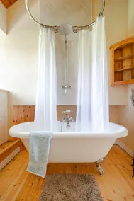 Driftwood Cottage - Image 3