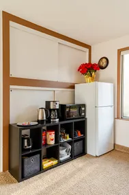 Redmond Guest Suite - Spacious and Clean - Image 5