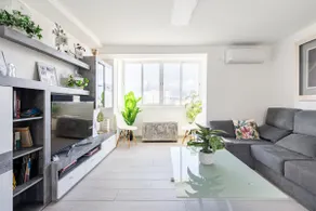 Apartment next to the Seville Metro stop - Image 2
