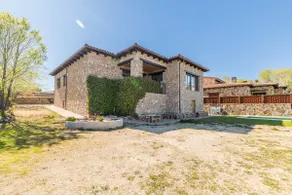 Los Nerios Country house with pool - Image 4