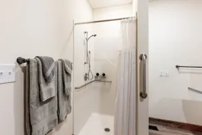 Opera House Suite 2 - Image 4