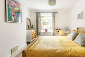 Bradstone Retreat - Entire Suite w/ Private Garden - Image 2