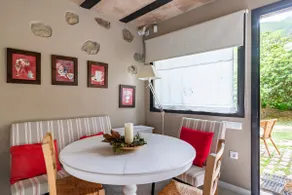 Charming cottage - Image 2