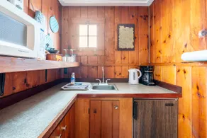 Historic Cozy Cabin Six - Image 4