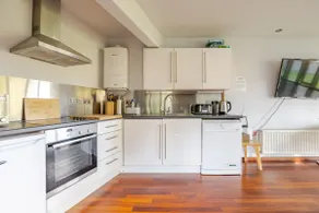 Charming Summerhouse Annexe in lush gardens in Fowey - Image 3
