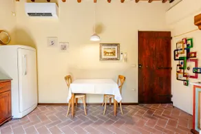 Artist’s house - Image 2
