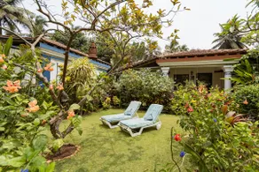 Pool facing villa Paradise-in-luisa-by-the-sea - Image 2