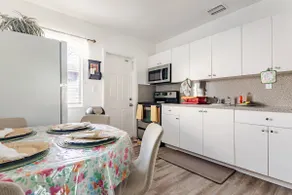 Private Duplex Near MIA & Port - Image 4