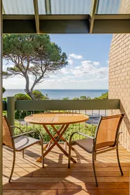 MORNINGTON BEACH APARTAMENTO # 5: em frente à praia, com excelentes vistas. - Image 3