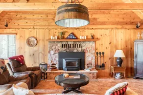 Mi-Wuk's 'TePeace' Lodge, family fun, dog-friendly - Image 3