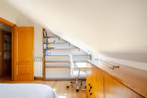 Beautiful penthouse with terrace next to C/ Ancha. 2 bedrooms - Image 5