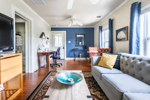 Georgetown Carriage House - Image 2