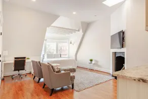 Large Modern Studio Apartment walk to White House - Image 3