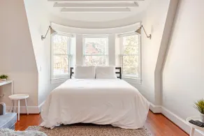 Large Modern Studio Apartment walk to White House - Image 4