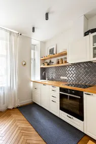 Fresh, Contemporary Style Behind an Imposing Facade - Image 3