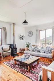 Paradise Beach House - Image 2