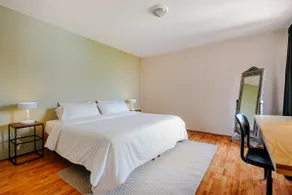 American Embassy, equipped apartment w/ services - Image 3