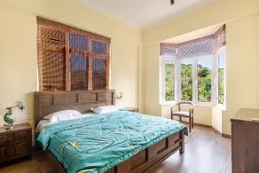 Cinderella apartment with a private sun deck - Image 3