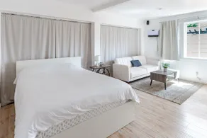 Chic LA Studio • Pool • Patio • Free Parking • B.H - Image 4