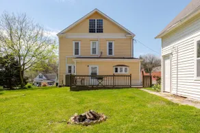 Rojahn House - group lodging / special event space - Image 5