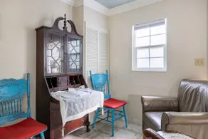 Charming & quiet retreat in the coveted S Tampa - Image 2