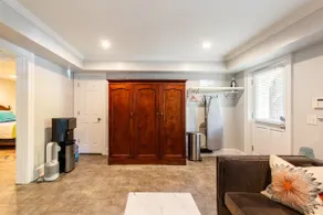 Cozy Beltline Bungalow - Image 5