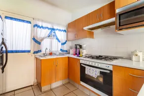 House in a condominium with a pool in Yautepec, Morelos - Image 5